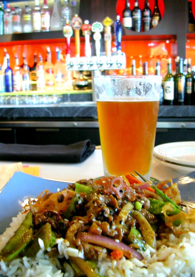 Stir fry at bar.jpg